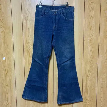[ levi's ] 70s 784 벨보텀 청바지 W28