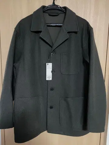 GU 다크 그린 자켓 L 사이즈