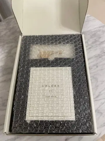 GOLDEN JUNG KOOK March Box