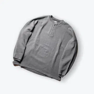 00s Russell/USA Made Henley Sweatshirt