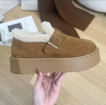 브라운 스웨이드 통굽 부티 38