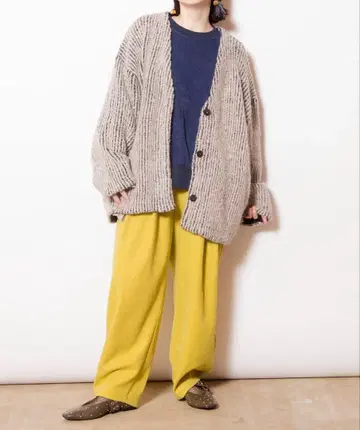 오즈모시스 V넥 코쿤 니트 가디건