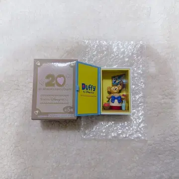 디즈니 더피 피규어 20주년