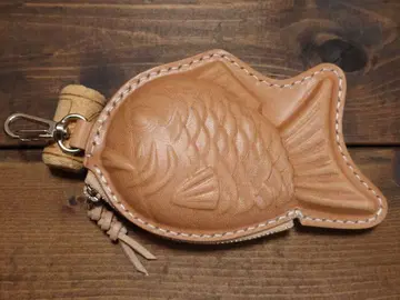 천연 가죽 도미빵 파우치 금속 고리 부착 도치기 가죽 사용