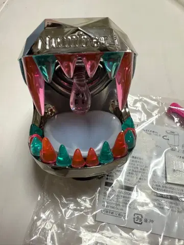 Number_i 2025 응원봉 탑