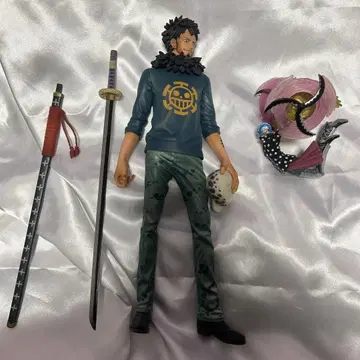 슈퍼 이펙트 초신성 피규어 vol.2 킬러 트리팔가 로우