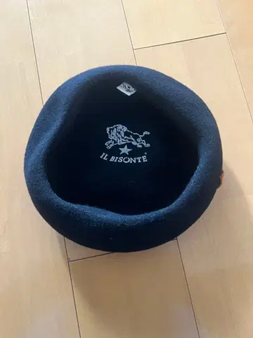 IL BISONTE 블랙 베레모 울