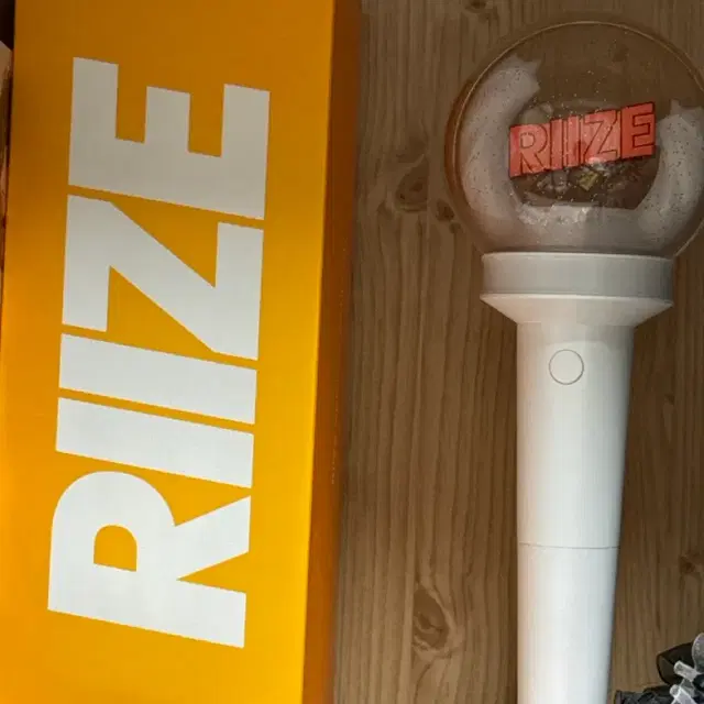 라이즈 공식 응원봉 라브봉