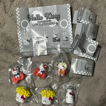 헬로키티 아메리칸 디자인 메지루시 액세서리