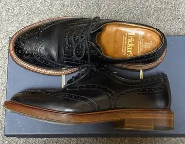 [ 새상품급 ] Tricker's 트리커스 BOURTON 버튼 UK7.5
