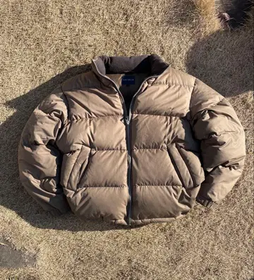 레어 올드 유니클로 두툼한 다운 자켓 충전솜 베이지 브라운 짧은 기장