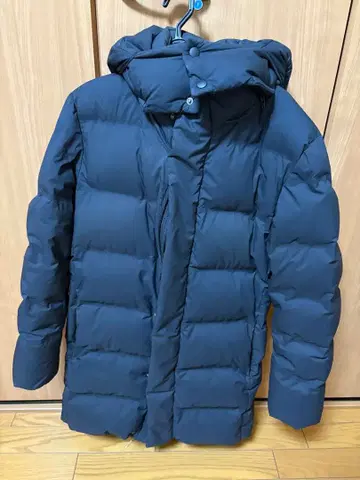 UNIQLO 다운 자켓 S 사이즈 블랙
