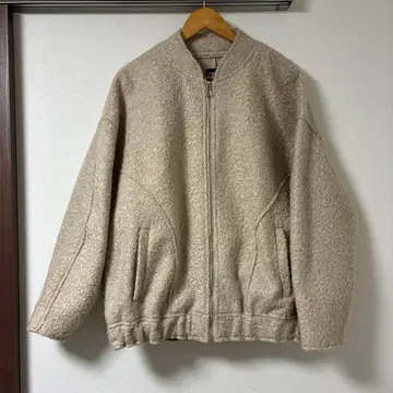 ZARA 부클 오버사이즈 봄버 자켓 M-L