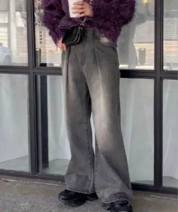 미사용 새상품 지나시스 턱 데님 와이드 팬츠 블랙 계열 기타