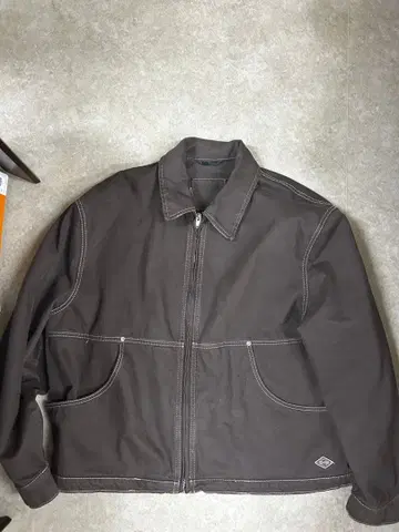 브라운 지퍼 달린 점퍼 M 사이즈