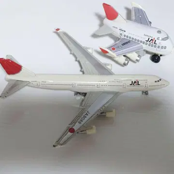 JAL 보잉 747-400 비행기