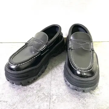 [ EYTYS ] ANGELO 통굽 로퍼 블랙