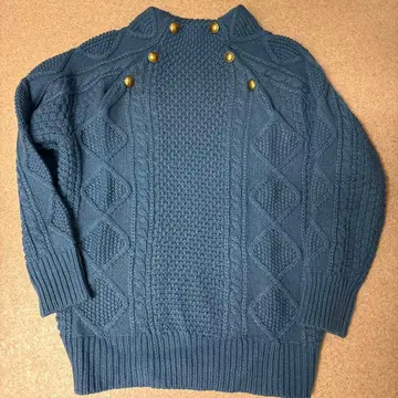 ROPE PICNIC 골드 버튼 니트 블루