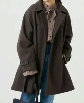 다크 브라운 오버 사이즈 코트 프리 사이즈