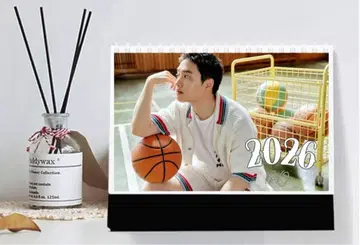 EXO 엑소 디오 DO 경수 2026년 탁상 달력 한국 굿즈