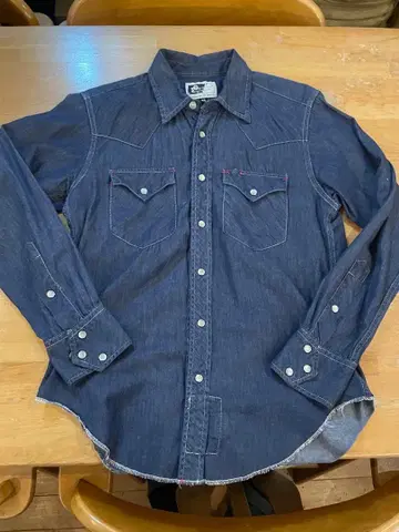 스테디셀러 Engineered Garments 데님 셔츠 XS