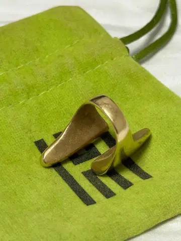 HERNAN HERDEZ 에르난에르데스 MALA 반지