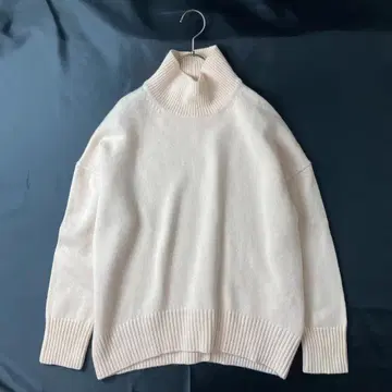 새상품급 23구 캐시미어 혼방 하이넥 니트 핑크 베이지 38