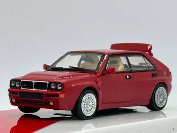 란치아 델타 인테그랄레 미니카 레드