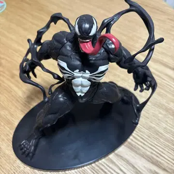 베놈 피규어 MARVEL COMICS Luminasta