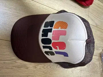 컬러풀 로고 트래커 캡 (메쉬 캡)