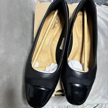 클락스 펌프스 줄리엣 몬테 로우힐