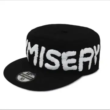 KEYMISERY 자수 캡 블랙