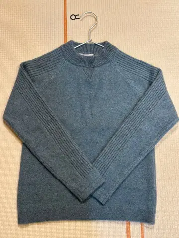 bulle de savon 크루넥 스웨터