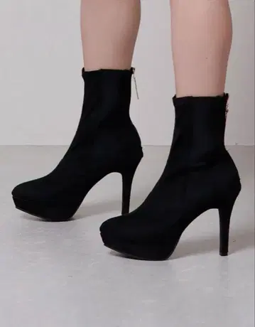 립서비스 부티 블랙 M