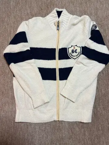 시나코바 아우터