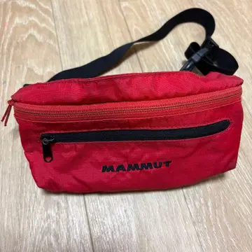 MAMMUT 바디백 레드