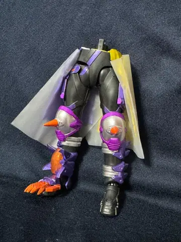 S.H. 피규아트 가면라이더 버퍼 좀비폼 다리 부품