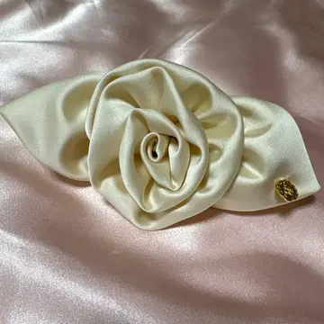 컨디션 최상 Saha by elliy 까멜리아 헤어핀