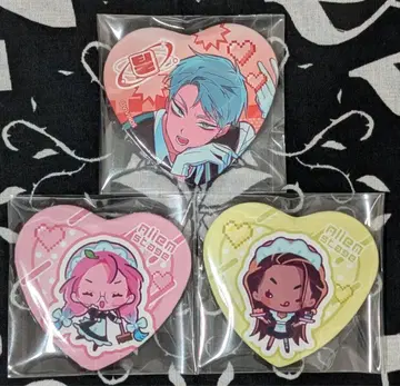 애니카페 에이리언 스테이지 alien stage 하트형 캔뱃지 티르