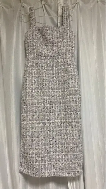 DAZY 슬리브리스 미니 원피스 벨트 포함