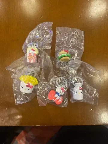 헬로키티 아메리칸 디자인 메지루시 액세서리 5종 세트