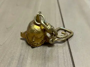 근육맨 황금 마스크 키링