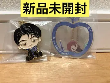 미세스 1번 복권 E상 & F상 와카이 히로토 씨의 2점 세트입니다.