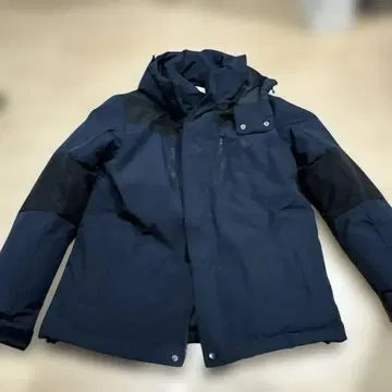 Realize 후드 부착 다운 자켓