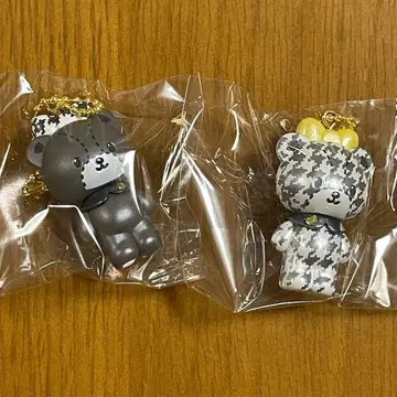 산리오 흑백 걸리시 시크릿 마스코트 타이니 참 2개 세트