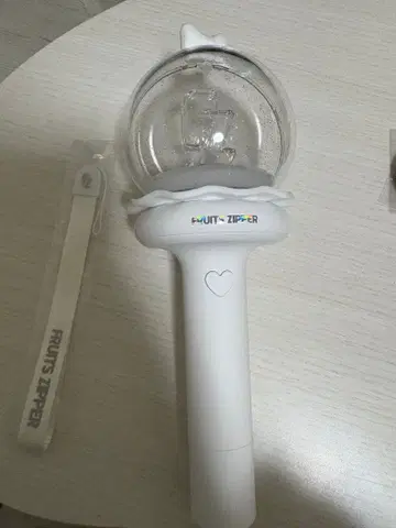 FRUITS ZIPPER 응원봉