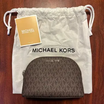 MICHAEL KORS 모노그램 파우치