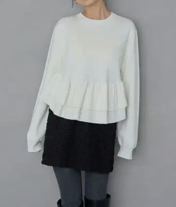 새상품 EMMEL REFINES 더블 프릴 니트 풀오버