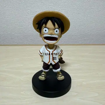 루피 피규어 자이언츠 유니폼