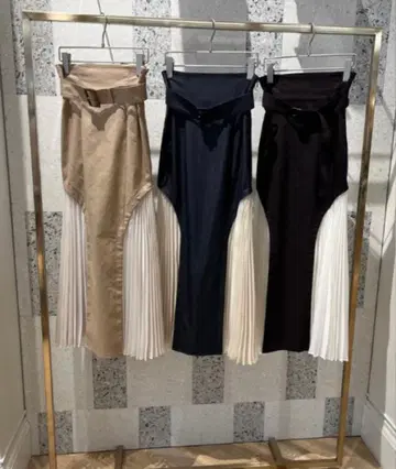 SNIDEL 스위칭 머메이드 스커트